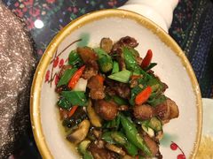 -蘑菇私房菜小馆(杨家坪西城天街店)