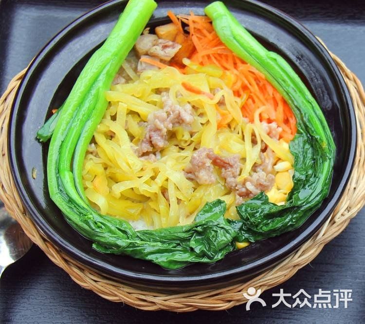 广州酒家榨菜肉丝煲仔饭图片-北京粤菜馆-大众点评网
