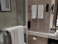 -上海龙之梦万丽酒店