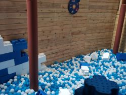 -PIPIKINGDOM皮皮王国欢乐号(欢乐海岸购物中心店)