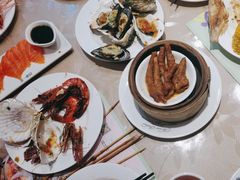 -四海一家自助餐(益田假日广场店)