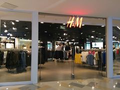 -H&M(鹏欣水游城店)