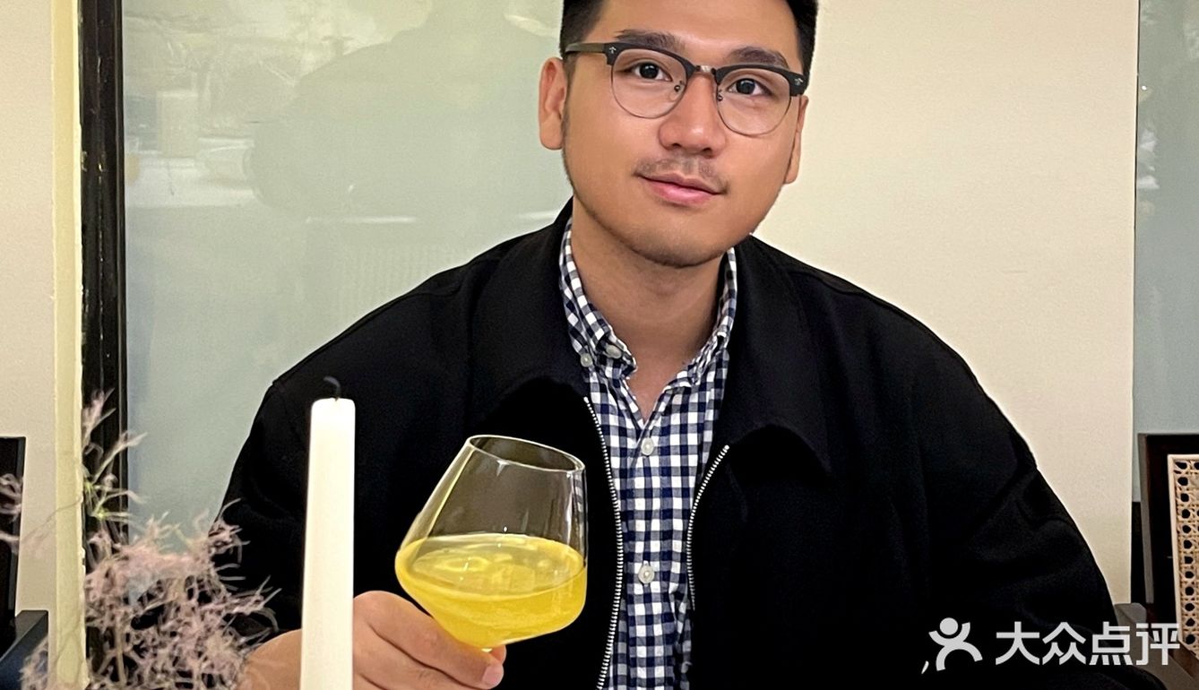 成都市中心氛围感私房菜｜520来IF艺术美学餐厅
