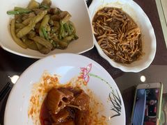 -刘胖子家常菜·蹄花焖藕(中南店)