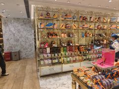 -VENCHI 闻绮(北京国贸商城店)