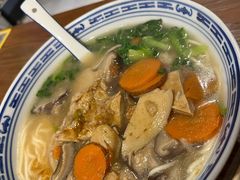 -辣肉面大王(天平路店)