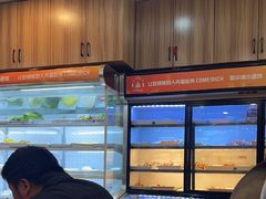 -哈尔滨小酒馆·鲜肉现穿自助烧烤(康新花园店)
