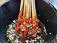 老弄堂放学串串-虾弄弄海派小龙虾·牛羊蝎子火锅