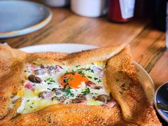 鸡蛋蘑菇熏肉荞麦可丽饼-RAC BAR(安福路店)