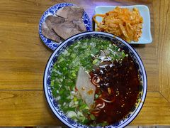 -伊穆祥牛肉面总店·清真