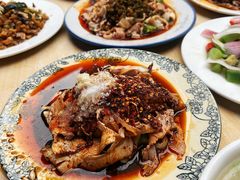 蒜泥白肉-温记府廟豆汤饭·始于1955年(海椒店)