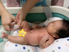 -爱月宝月嫂·育儿嫂(哈尔滨总店)