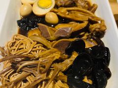 -鼎鼎香·港式火锅(北京SKP店)