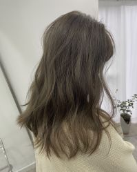 -Moyue HAIR SALON