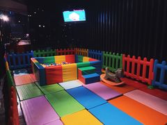 -唐拉雅秀酒店-西锦汇空中BBQ·思创餐厅