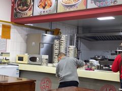 -胡成记口蘑龙眼包子(盐道街店)