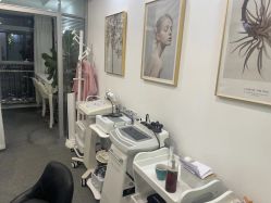 -YooMee优美智能科技美肤机构