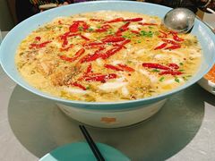 -姚姚酸菜鱼·金戈戈香港豉油鸡(喜荟城联名店)