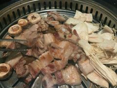 -青松馆韩国料理(香港中路佳世客店)