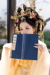 -一揽芳华汉服旗袍体验馆(拙政园店)