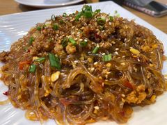 蚂蚁上树-三猫黑鱼花(南大店)