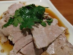 -亮亮面馆(经六路店)