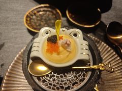-蟹犇前•帝王蟹雪蟹(陆家嘴店)