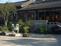 -茅山东方盐湖城景区