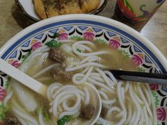 -鑫花溪牛肉米粉(人民广场店)