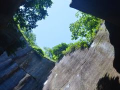 -绍兴东湖风景区