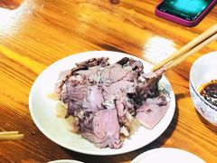 -何永光123鲜牛肉馆(1号店)