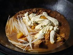 -鱼窝棚柴火铁锅炖(富山屯店)