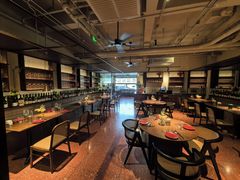 -肆海小川菜酒馆Wine Bistro (青年路店)
