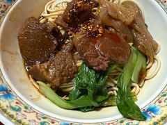 -金杨拉面王小吃面馆·牛三宝面·红烧牛肉粉