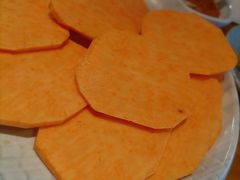 红薯片-唯成•韩国炭火烤肉 유성고기