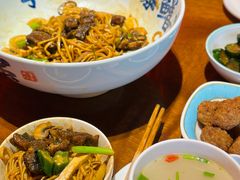-李犟大爆鳝面·手工蟹黄包(湖滨西湖店)