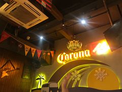 -鲨鱼美式餐厅酒吧Sharky