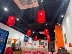 -荆九爷爆炒桥头三嫩(云南北路店)