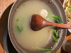 -吃饭皇帝大(长宁龙之梦店)
