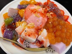 雪山草莓芋圆雪糕-汕中冰室