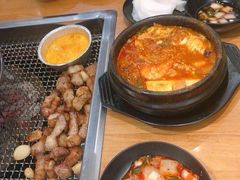 五花肉-肉甲韩国木炭烤肉(新壹街1店)