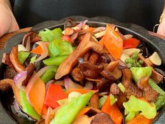 -原林野山菌火锅·炒菌(关上野生菌一条街店)