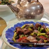 品香估计是老一辈的东莞人都不陌生的餐馆