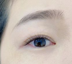 -花岐款式专研健康美甲沙龙