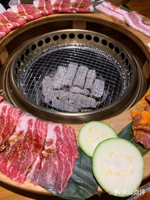 明瓦廊美食街图片