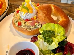 -Common Table · Brunch & Coffee