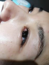 -孔雀手美甲美睫护理