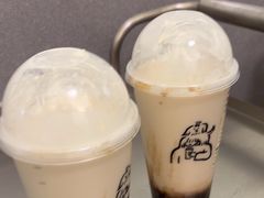 -喜茶(迪士尼小镇·平行宇宙店)