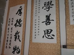 -荒岛实景沉浸密室(江汉路1店)