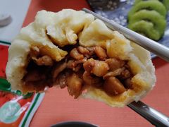 奥尔良鸡腿包-老陶包子铺(南大西南村店)